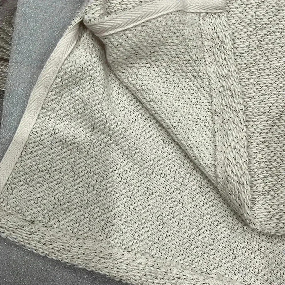 ❤️2/$30❤️[3X]Ava.Viv Turtle Neck SideSlits 3/4 Sleeve Sweater metallic strings - Picture 5 of 11